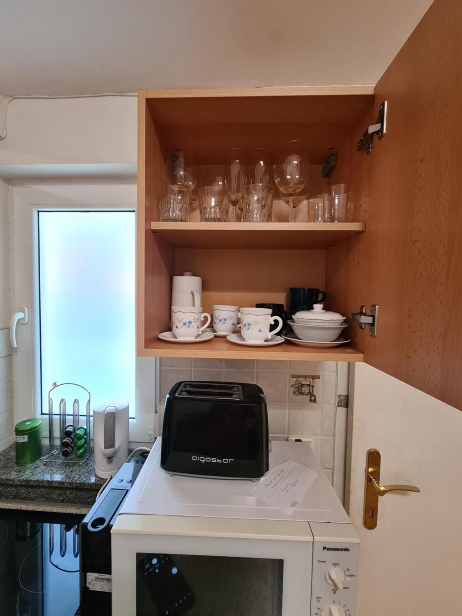 Small-Comfy Guest House In Donaustadt Garden - Not Shared! Vienna Esterno foto
